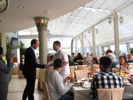 Участники церемонии «Родительская слава» стали почетными гостями отеля «Золотое кольцо»