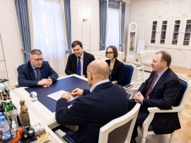 Взаимодействие Президентской библиотеки и Уральского федерального округа активно развивается