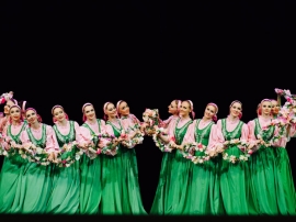 Государственный академический хореографический ансамбль «Берёзка» Управления делами Президента Российской Федерации отмечает своё 70-летие гастрольным туром
